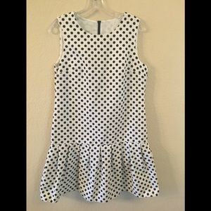 SLEEVELESS BLK WHITE POLKA DOT DRESS